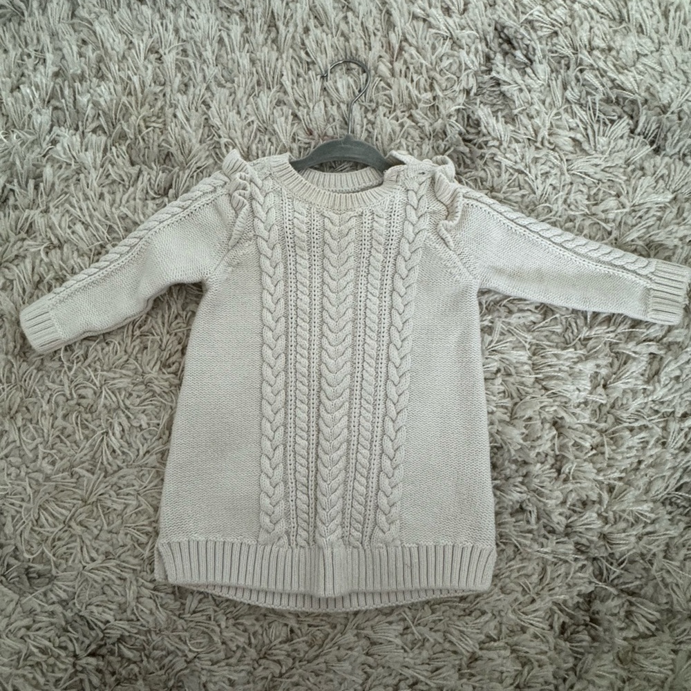 Baby Gap baby girls ruffle shoulder sweater dress